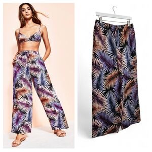 Royalty by Maluma Tropical Print Wide Leg Pants Women’s M Linen Blend Resort